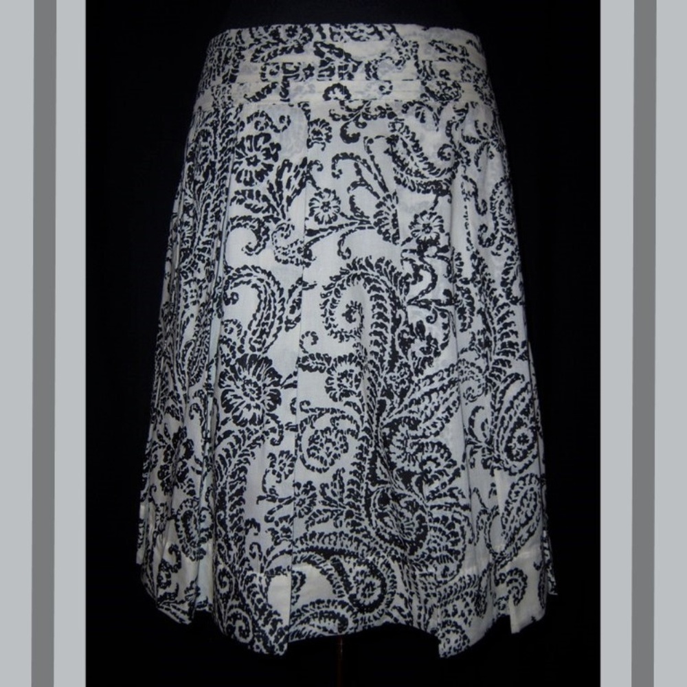 The LIMITED Paisley Pleated Skirt